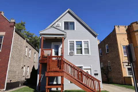 1521 S Kenilworth Ave, Berwyn, IL 60402