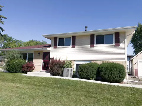 2580 200th St, Lynwood, IL 60411