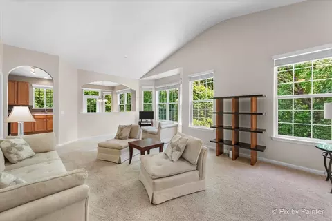 331 Katrina Ln, Algonquin, IL 60102 photo 5