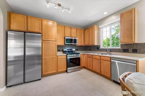 331 Katrina Ln, Algonquin, IL 60102 photo 9