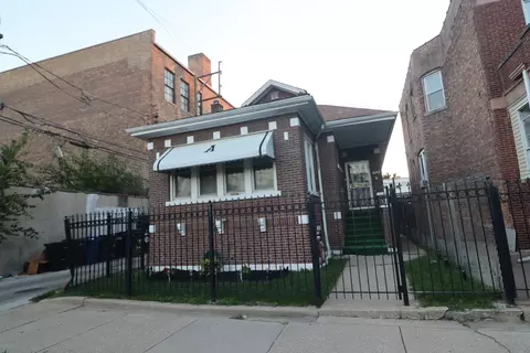 6242 S Maplewood Ave, Chicago, IL 60629