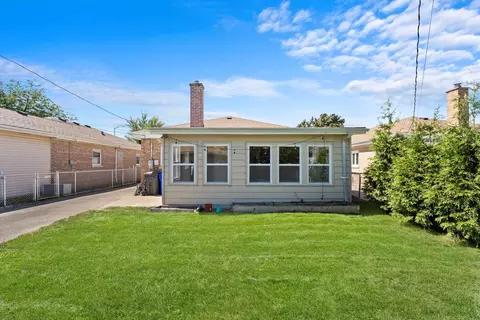 Exterior - 4347 Custer Ave, Lyons, IL 60534 photo 8 of 10