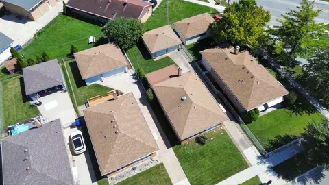 View/Area - 4347 Custer Ave, Lyons, IL 60534 photo 2 of 4