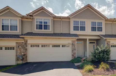 1717 Fieldstone Ct, Shorewood, IL 60404