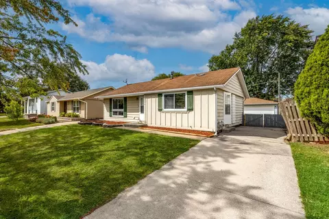 9072 161st Pl, Orland Hills, IL 60487