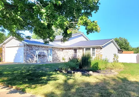 1330 Georgetown Dr, Bourbonnais, IL 60914