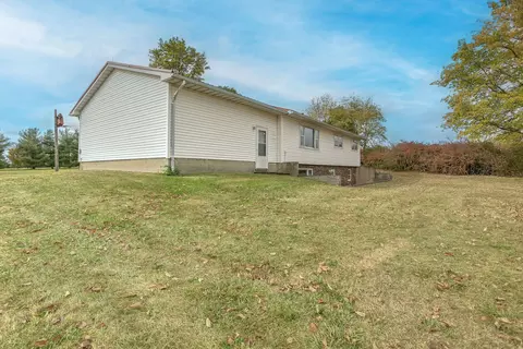 Exterior - 3269 County Road 1600 E, Rantoul, IL 61866 photo 3 of 9