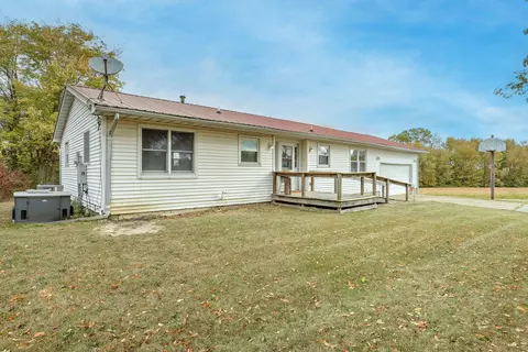 Exterior - 3269 County Road 1600 E, Rantoul, IL 61866 photo 8 of 9