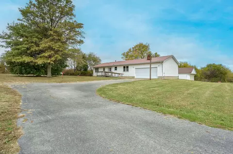 Exterior - 3269 County Road 1600 E, Rantoul, IL 61866 photo 7 of 9