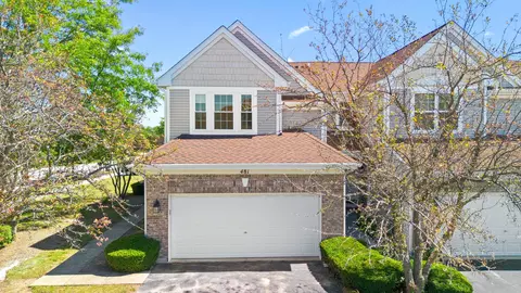 481 Cherry Hill Ct, Schaumburg, IL 60193