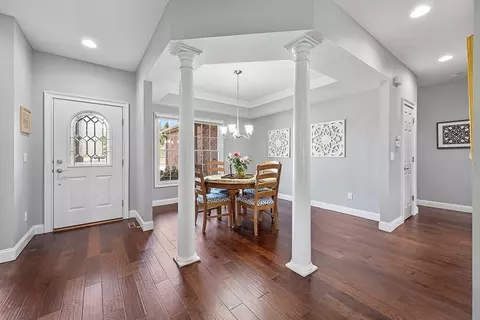 Entry Way - 33 Arbor Ct, Bloomington, IL 61704 photo 1 of 1
