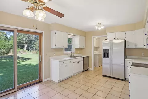3605 Dixon Dr, Morris, IL 60450 photo 9