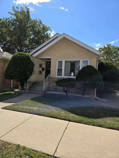 2333 E 83rd St, Chicago, IL 60617 photo 1
