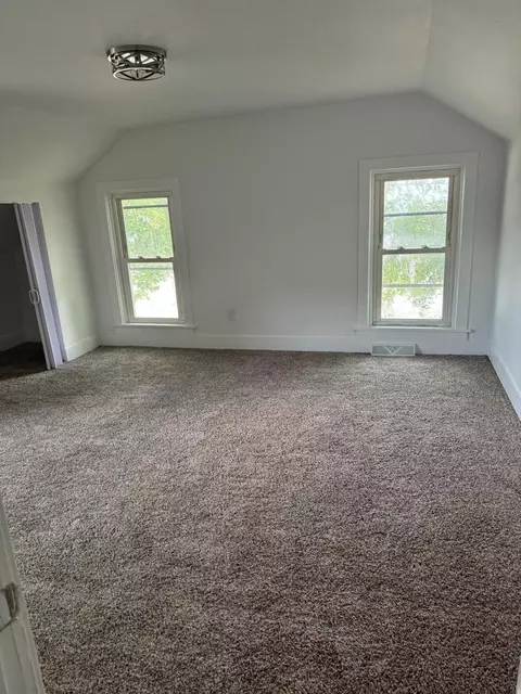 Bedroom - 209 S 3rd St, Malta, IL 60150 photo 3 of 4