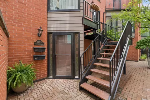 1609 N Cleveland Ave, Chicago, IL 60614