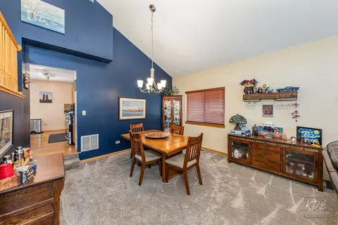 5848 Timber Trl, Plainfield, IL 60586 photo 6