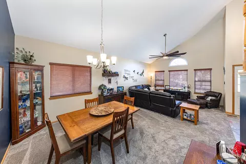 5848 Timber Trl, Plainfield, IL 60586 photo 17