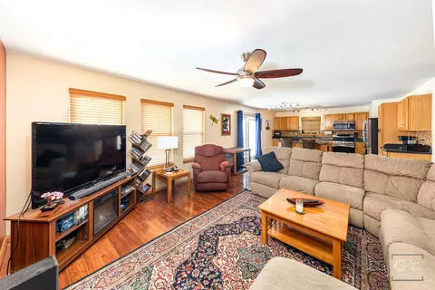 5848 Timber Trl, Plainfield, IL 60586 photo 12