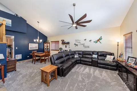 5848 Timber Trl, Plainfield, IL 60586 photo 16