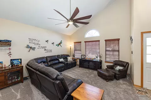 5848 Timber Trl, Plainfield, IL 60586 photo 4