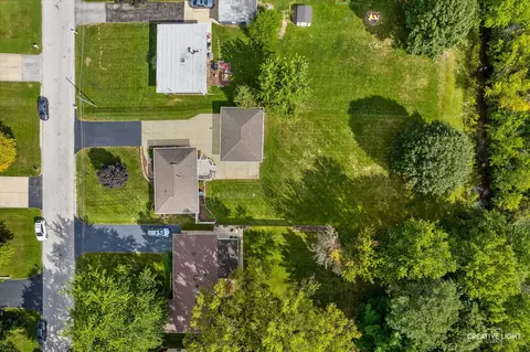 View/Area - 1681 Gary Ave, Aurora, IL 60505 photo 1 of 4