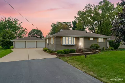 Exterior - 1681 Gary Ave, Aurora, IL 60505 photo 1 of 5