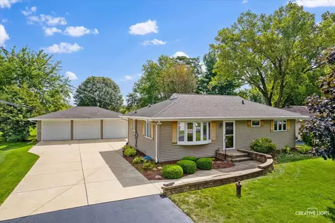 1681 Gary Ave, Aurora, IL 60505
