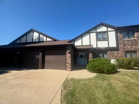 550 Golf Rd #2, Streator, IL 61364