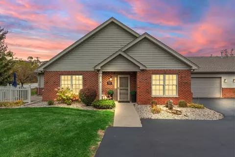 18603 Villa Ct, Lansing, IL 60438