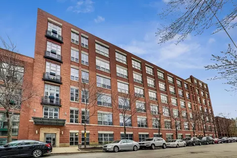 1735 N Paulina St #405, Chicago, IL 60622