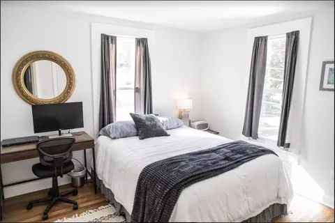 Bedroom - 206 S Mclean St, Bloomington, IL 61701 photo 1 of 4