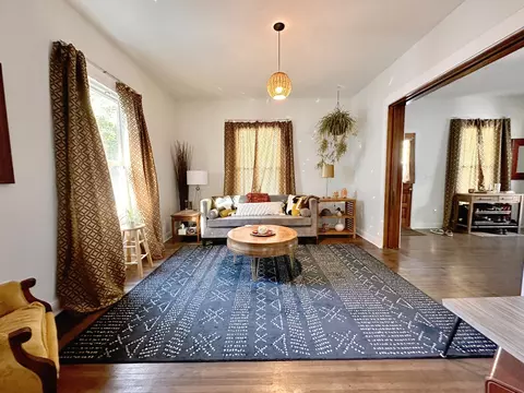 Living - 206 S Mclean St, Bloomington, IL 61701 photo 2 of 2