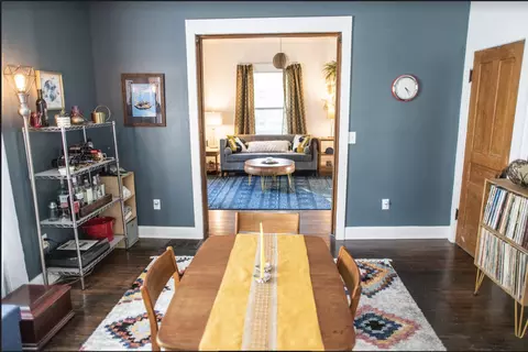 Dining - 206 S Mclean St, Bloomington, IL 61701 photo 2 of 3