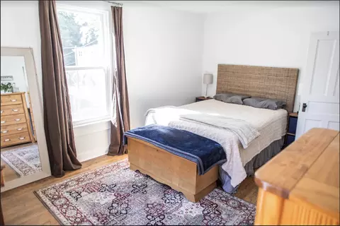 Bedroom - 206 S Mclean St, Bloomington, IL 61701 photo 4 of 4
