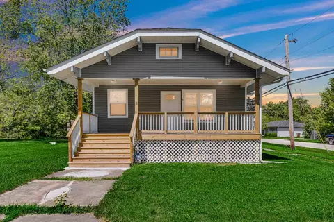 48 Wabash Ave, Glenwood, IL 60425