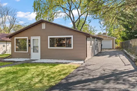 3537 Morgan St, Steger, IL 60475