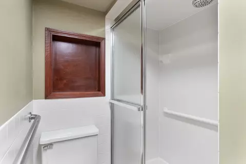 2409 S 6th Ave, North Riverside, IL 60546 photo 18