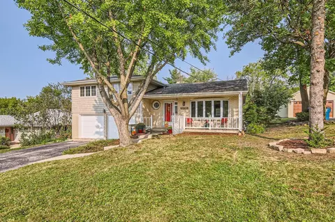 5731 Fairmount Ave, Downers Grove, IL 60516