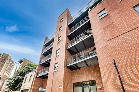 1926 N Lincoln Park West St #2E, Chicago, IL 60614