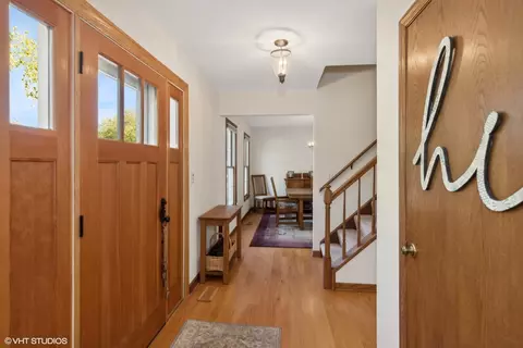 5021 Adele Dr, Gurnee, IL 60031 photo 3