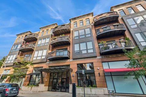 600 W Drummond Pl #507, Chicago, IL 60614