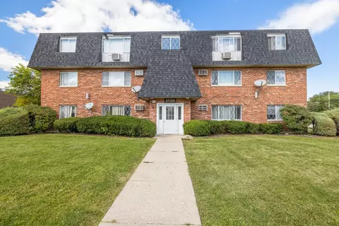 17138 71st Ave #12, Tinley Park, IL 60477
