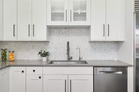 1201 W Adams St #704, Chicago, IL 60607 photo 9