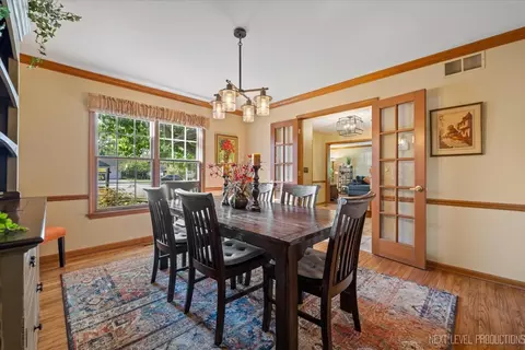 921 Smith Ct, Batavia, IL 60510 photo 7