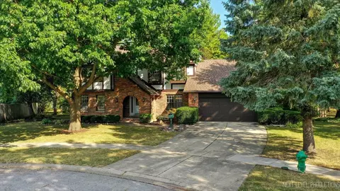 921 Smith Ct, Batavia, IL 60510 photo 36