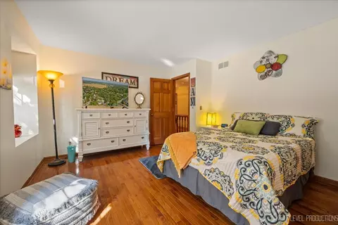 921 Smith Ct, Batavia, IL 60510 photo 17