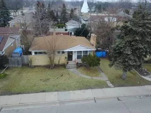 7042 Dempster St, Morton Grove, IL 60053