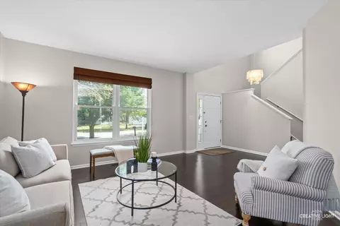 2097 Conway Ln, Aurora, IL 60503 photo 3