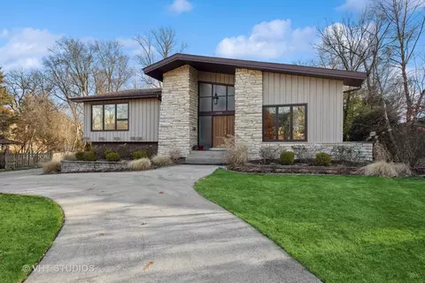 1401 Brassie Ave, Flossmoor, IL 60422