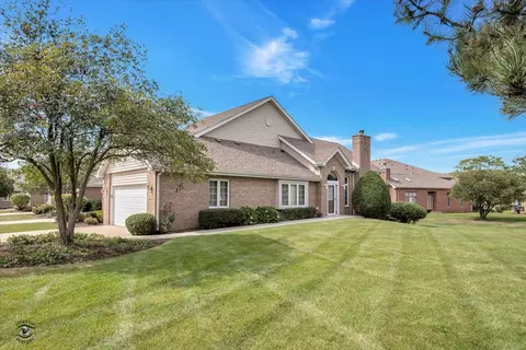 9400 173rd St, Tinley Park, IL 60487